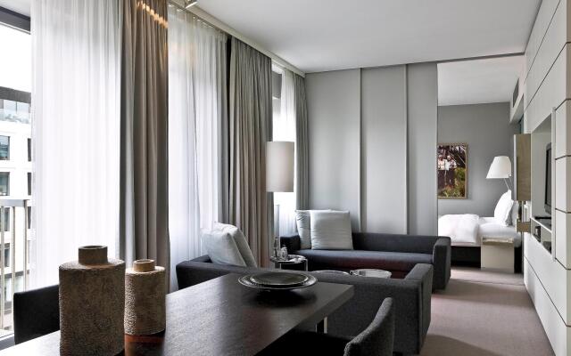 Sofitel Am Alten Wall Hamburg Hotel