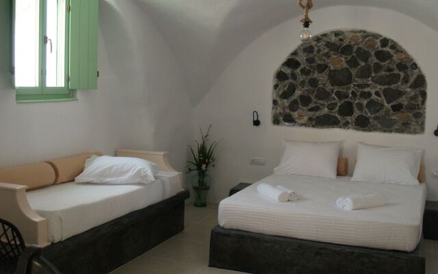 Mythos Traditional Stonehouse