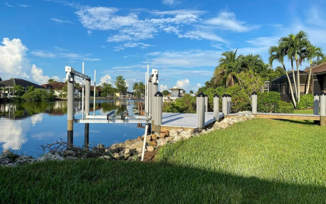 Luxurious Canal-front Retreat w/ Game Room!