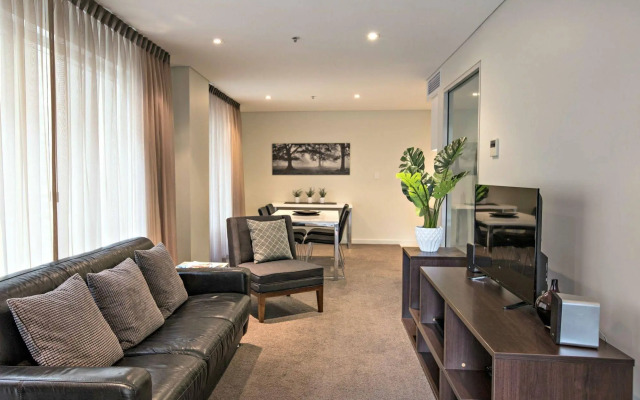 Adelaide Dress Circle Apartments - North Terrace