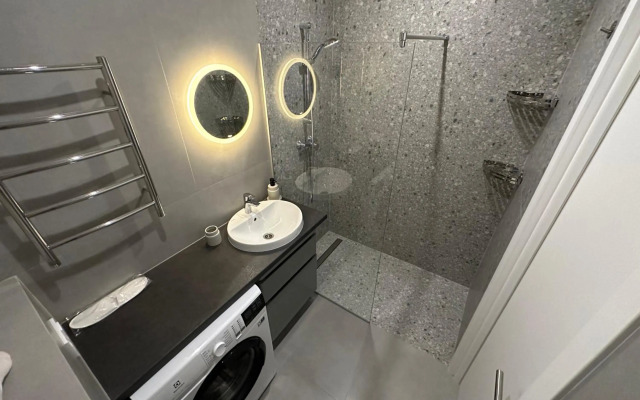 AVALON on Lypynskogo street (New building)