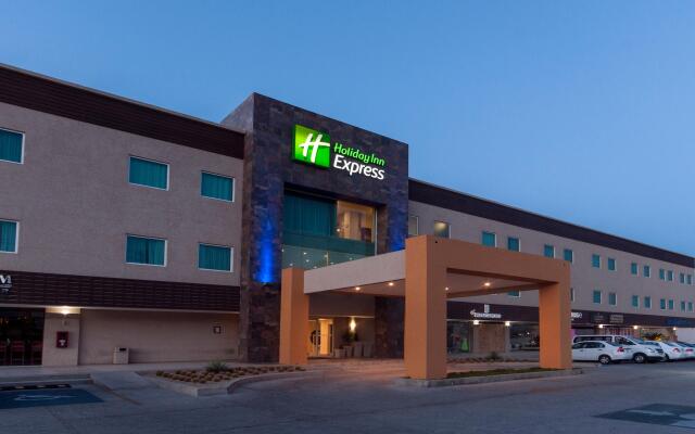 Holiday Inn Express Cabo San Lucas, an IHG Hotel