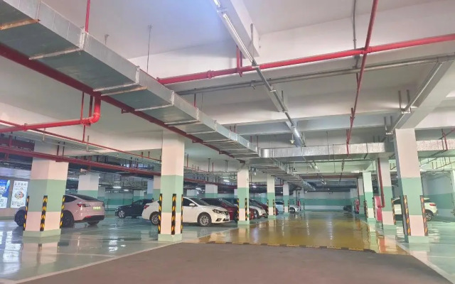 Vienna International Hotel (Zhongshan Lihe Plaza Xingzhong Road store)