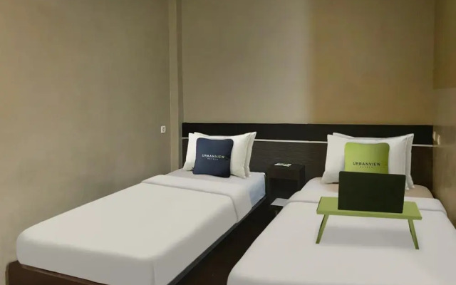 Urbanview Hotel Sabang Land Syariah Jayapura