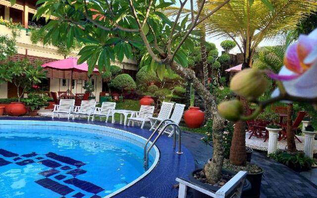 Peti Mas Hotel
