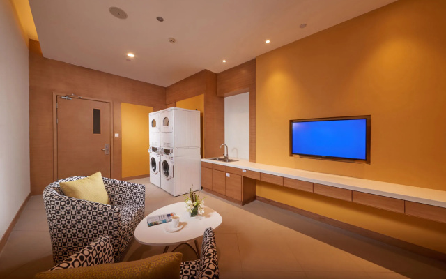Holiday Inn Express Chengdu Huanhuaxi by IHG