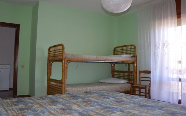 Comfortable 2 Bedroom Apartment - Beahost Rentals