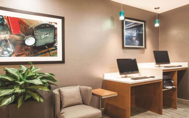 City Express by Marriott Duluth