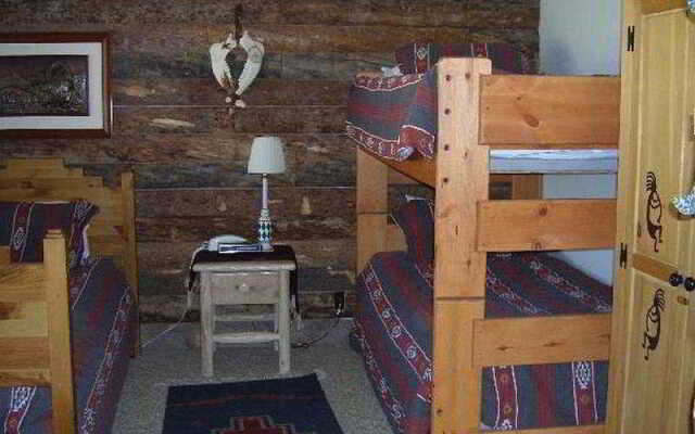 Mountain Edge Condominiums