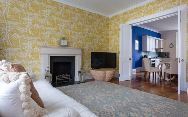 Stafford Terrace Iv By Onefinestay