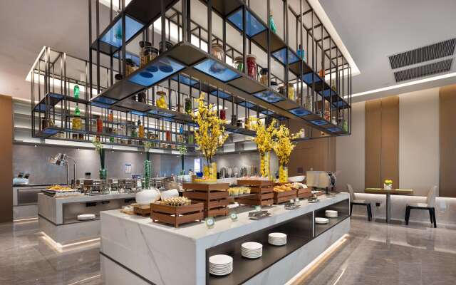 Hampton by Hilton Wuxi East Railway Station