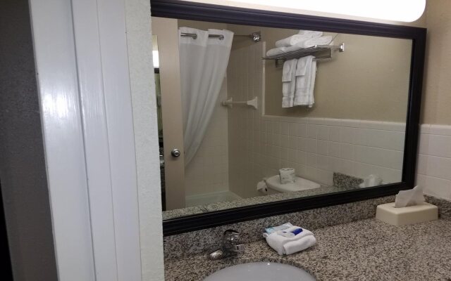 Best Western Valley Plaza Inn