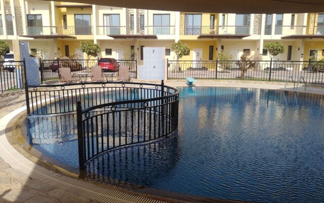 Room in Villa - Amazing One-bedroom Villa Town House