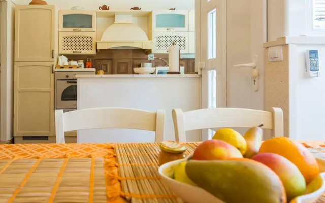 Dvori With Garden, Free Parking Next To Sea
