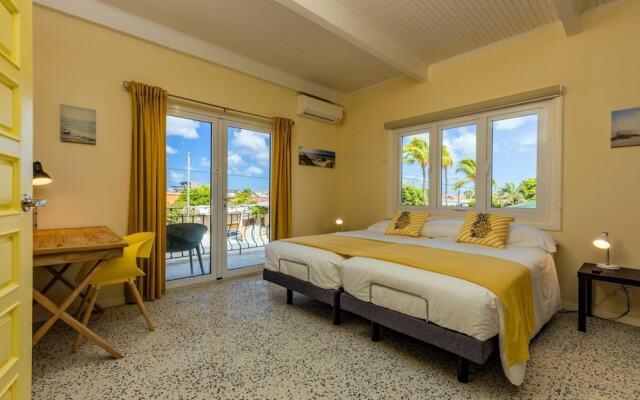 NEW 6br6 5BA Villa 200m to Beach w Privatepool