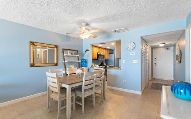 311 Madeira Norte Condo