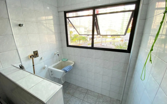 Pé na areia Canto do Forte III