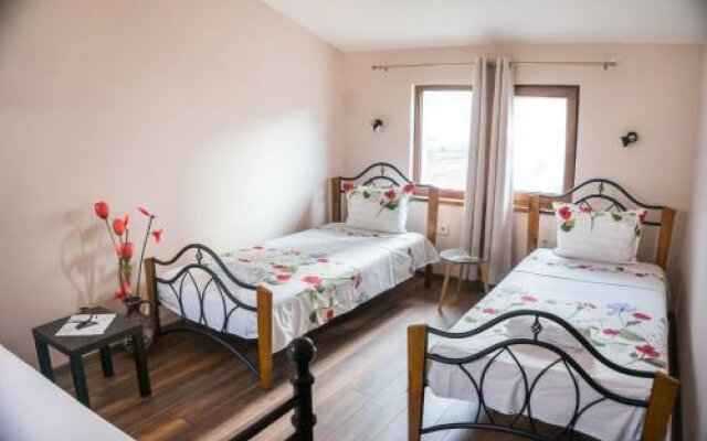 Guest House Asena
