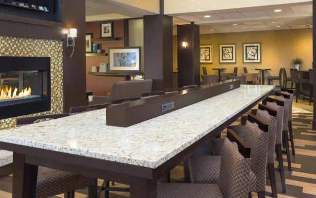 Hampton Inn & Suites Yonkers