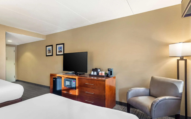 Comfort Inn & Suites Logan International Airport