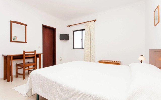 Don Tenorio Aparthotel