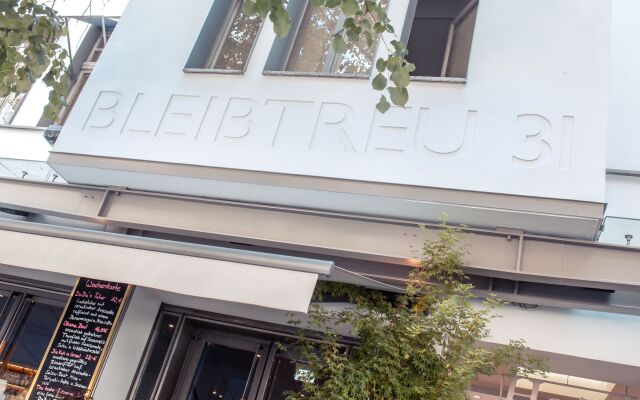 Hotel Bleibtreu Berlin by Golden Tulip