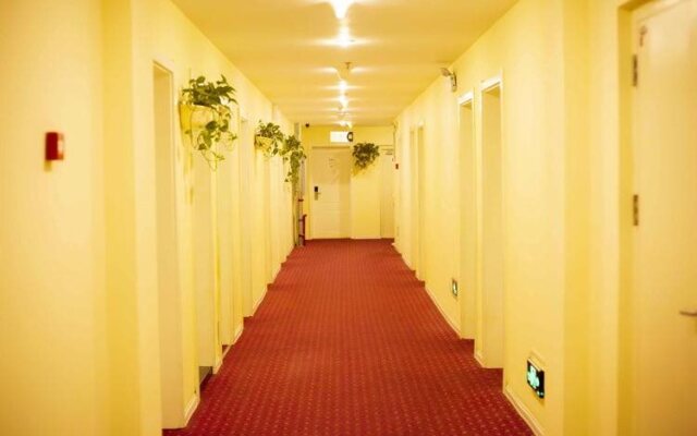 Home Inn Harbin Central Avenue Xinyang Road Airport Shuttle Bus Terminal