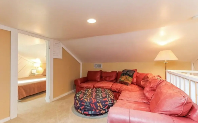Hummingbird - One Bedroom Apartment, Sleeps 2