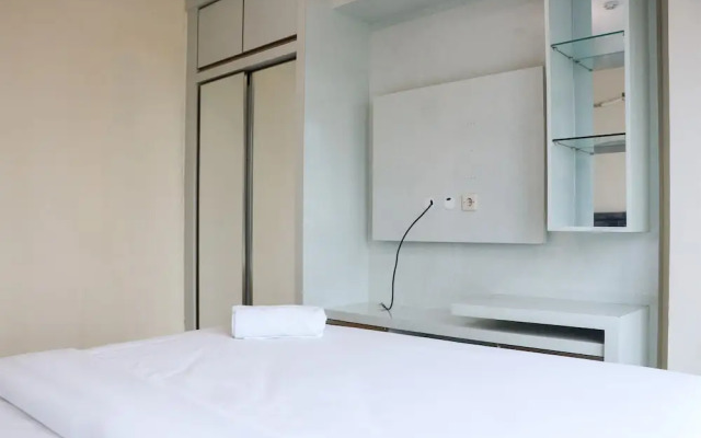 Functional 2Br At Tifolia Apartment