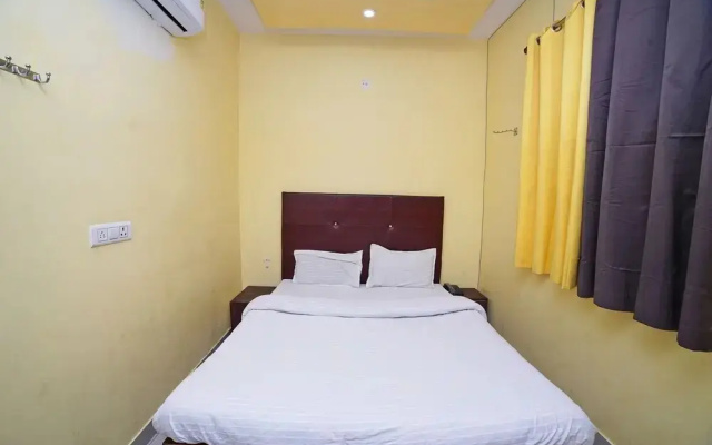 Hotel Rama Palace by OYO Rooms