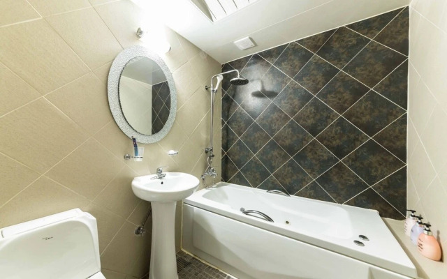 Anshan Jungang Station Chocolate