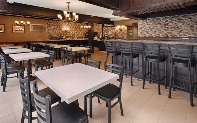 SureStay Plus by Best Western Coquitlam