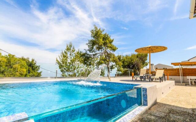 Amare La Vita Villa by Solmar Villas