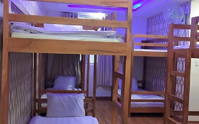 Queen Villa Hotel