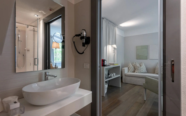 GombitHotel
