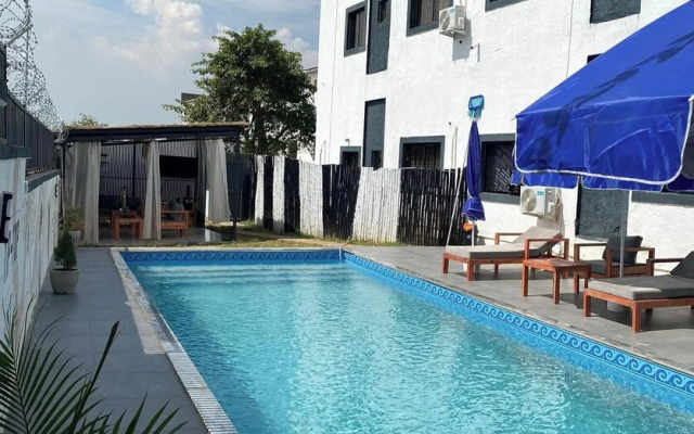 Nissi Apartment