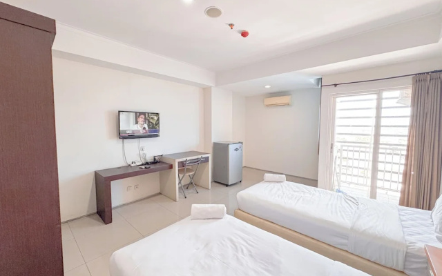 Best Price And Comfortable Living Studio At High Point Serviced Apartment – Guest Rooms – Surabaya