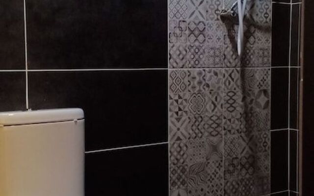 Belmorris Greentown Hotel