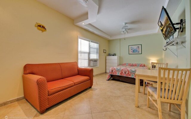 The Coral House Motel