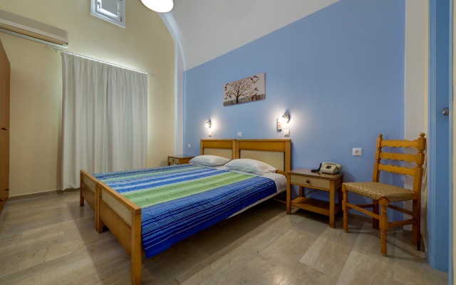 Akis Hotel