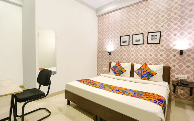 Novel Suites By FabHotel