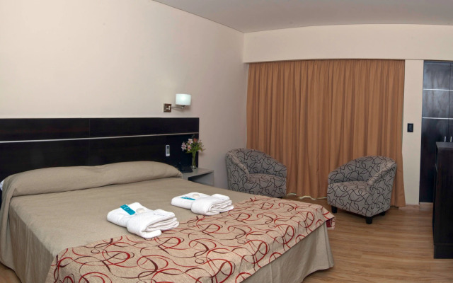 Altos De Merlo Suites