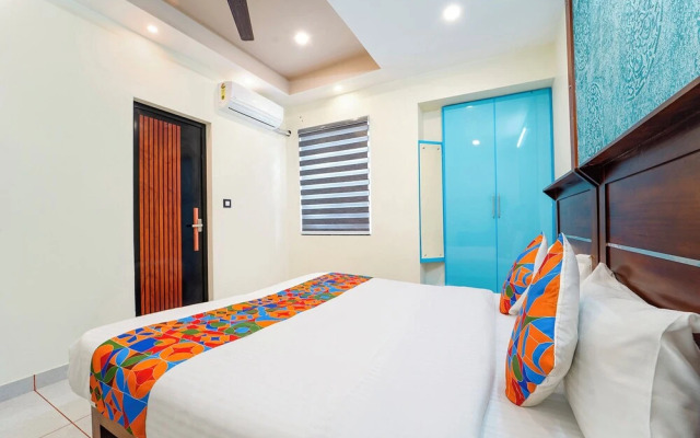 Fabhotel Kafeel Homes