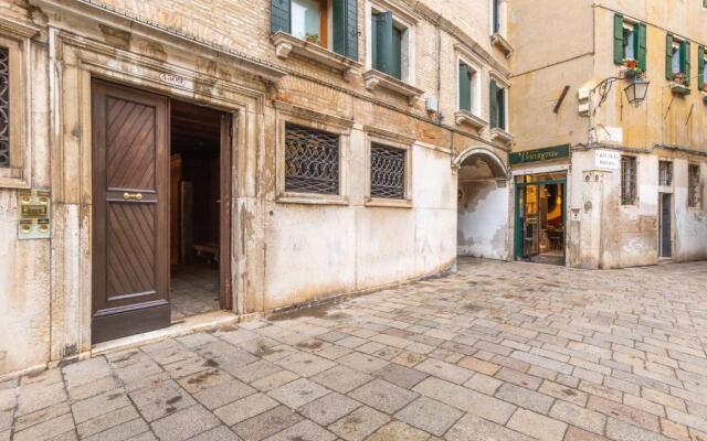 Ca' del Pozzo Loft Apartment