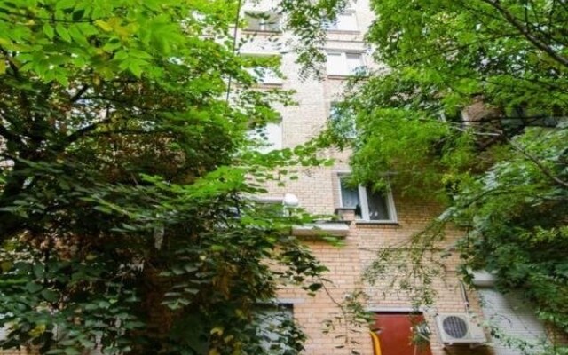VyDoma House
