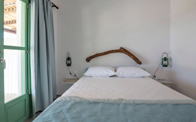 Ailouros guest house