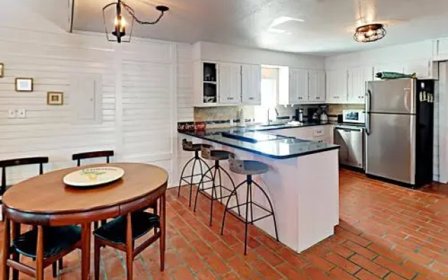 Sea Turtle 17LP Home