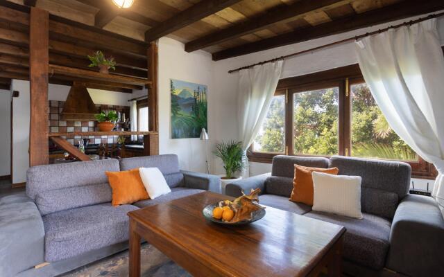 Home2Book Charming Nature Casa Aurora