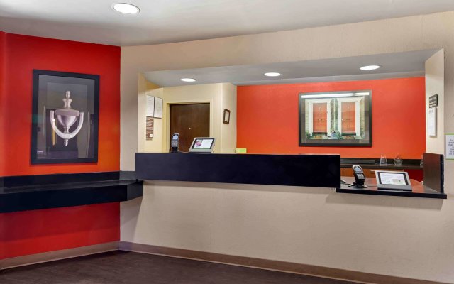 Extended Stay America Suites Los Angeles Long Beach Airport