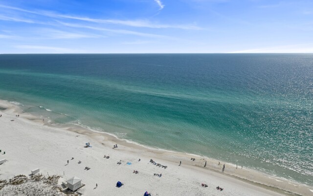Pelican Beach 1811 1 Bedroom Condo by RedAwning